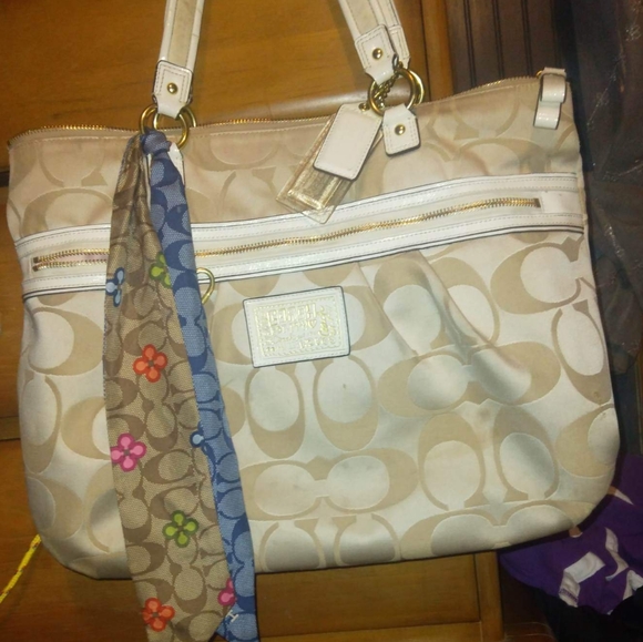 Diff items - Picture 2 of 2